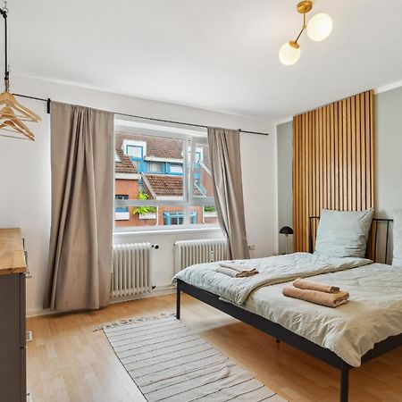Zentrale Wohnung 3 Zimmer 24H Check In Кіль Екстер'єр фото