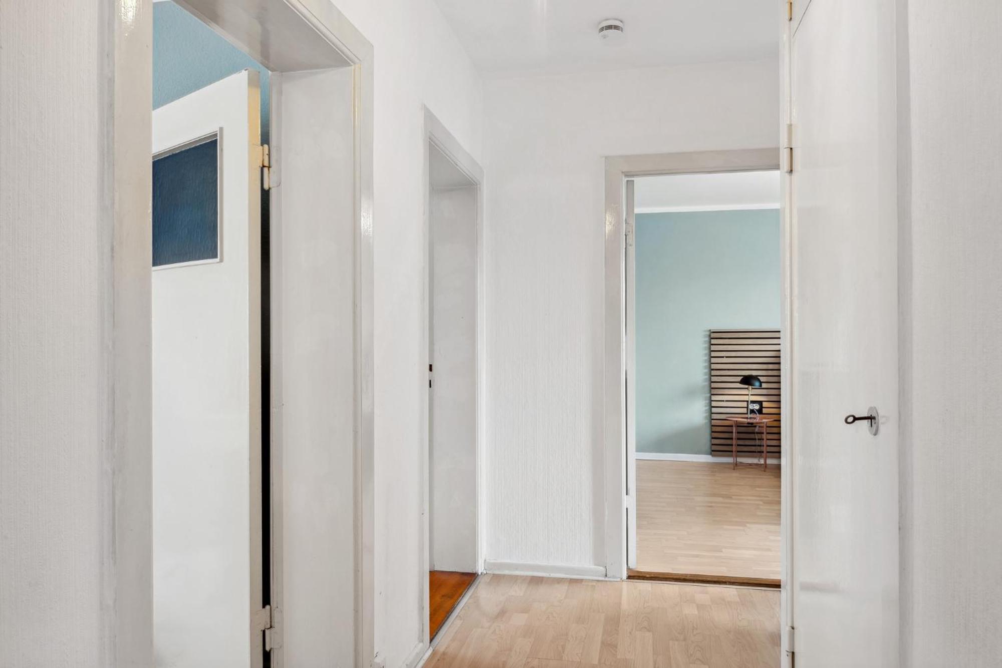 Zentrale Wohnung 3 Zimmer 24H Check In Кіль Екстер'єр фото